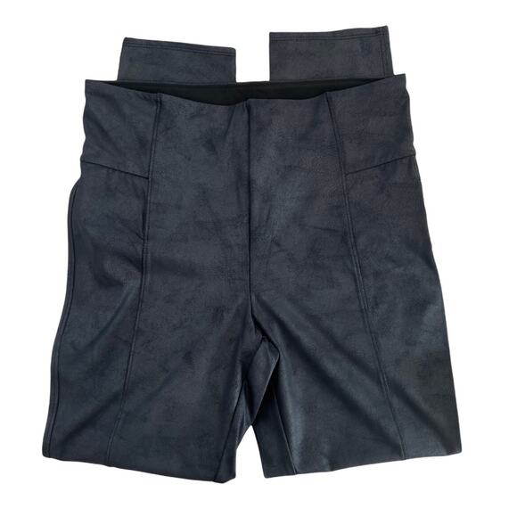 A Pea In The Pod Leggings  Black Faux Leather Post Pregnancy High Rise Sz M NWT - Picture 2 of 13